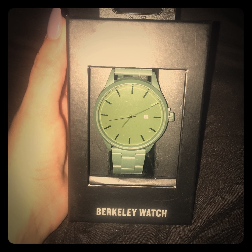 Cotton On Berkeley Watch